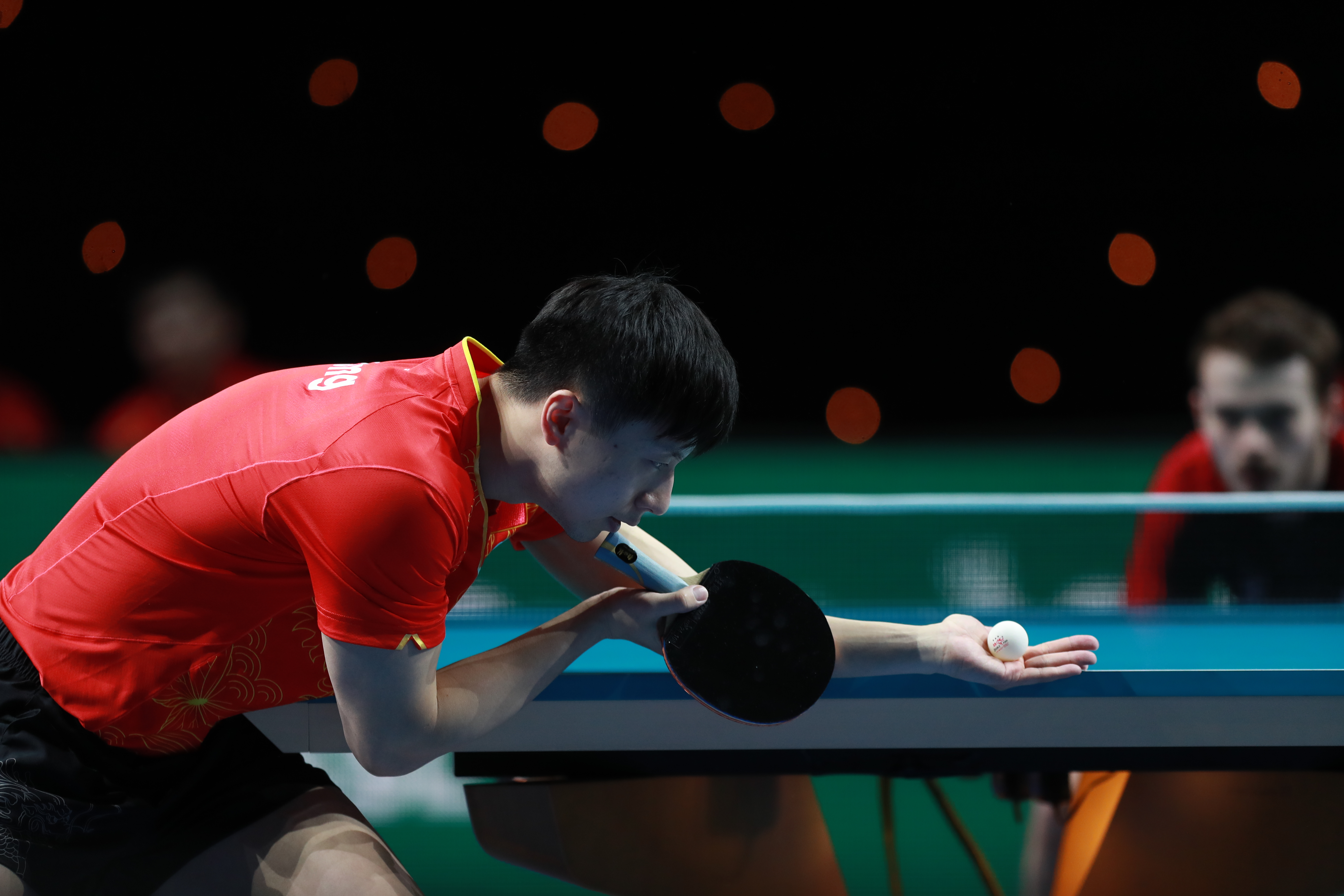 英格兰队横扫中国队，马龙刷新纪录