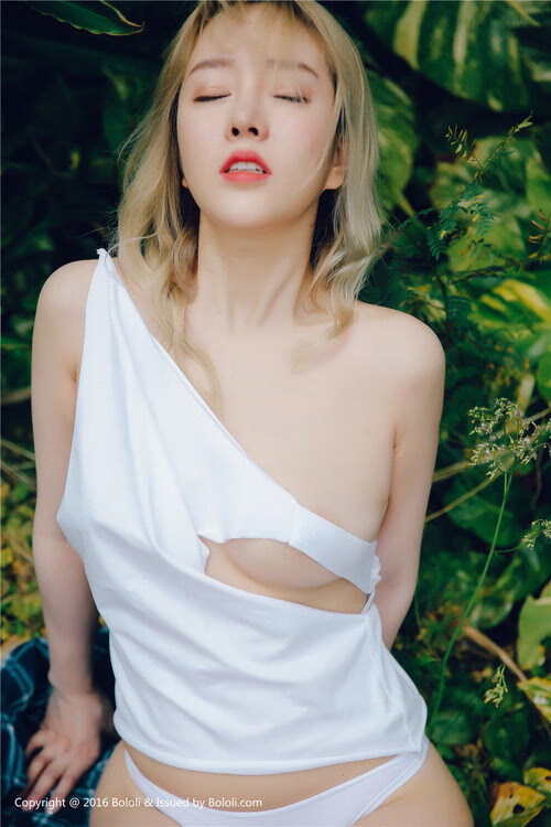 魔杖一挥，新王已立！维斯塔潘巴林演绎魔术圈速，揭幕战即焦点，悬念终结？