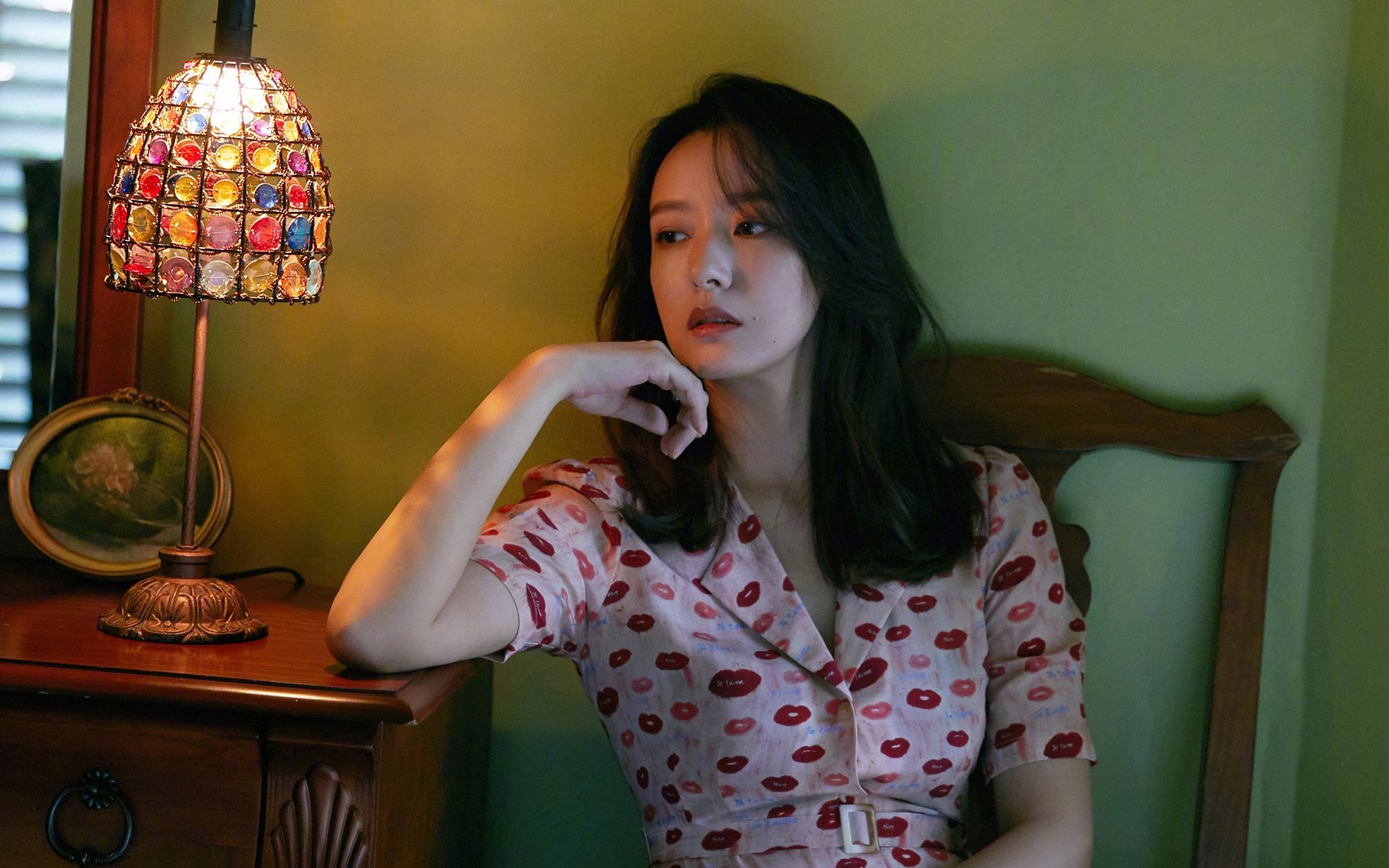 引擎与引擎的对决，当米切尔在F1赛道撕碎防线