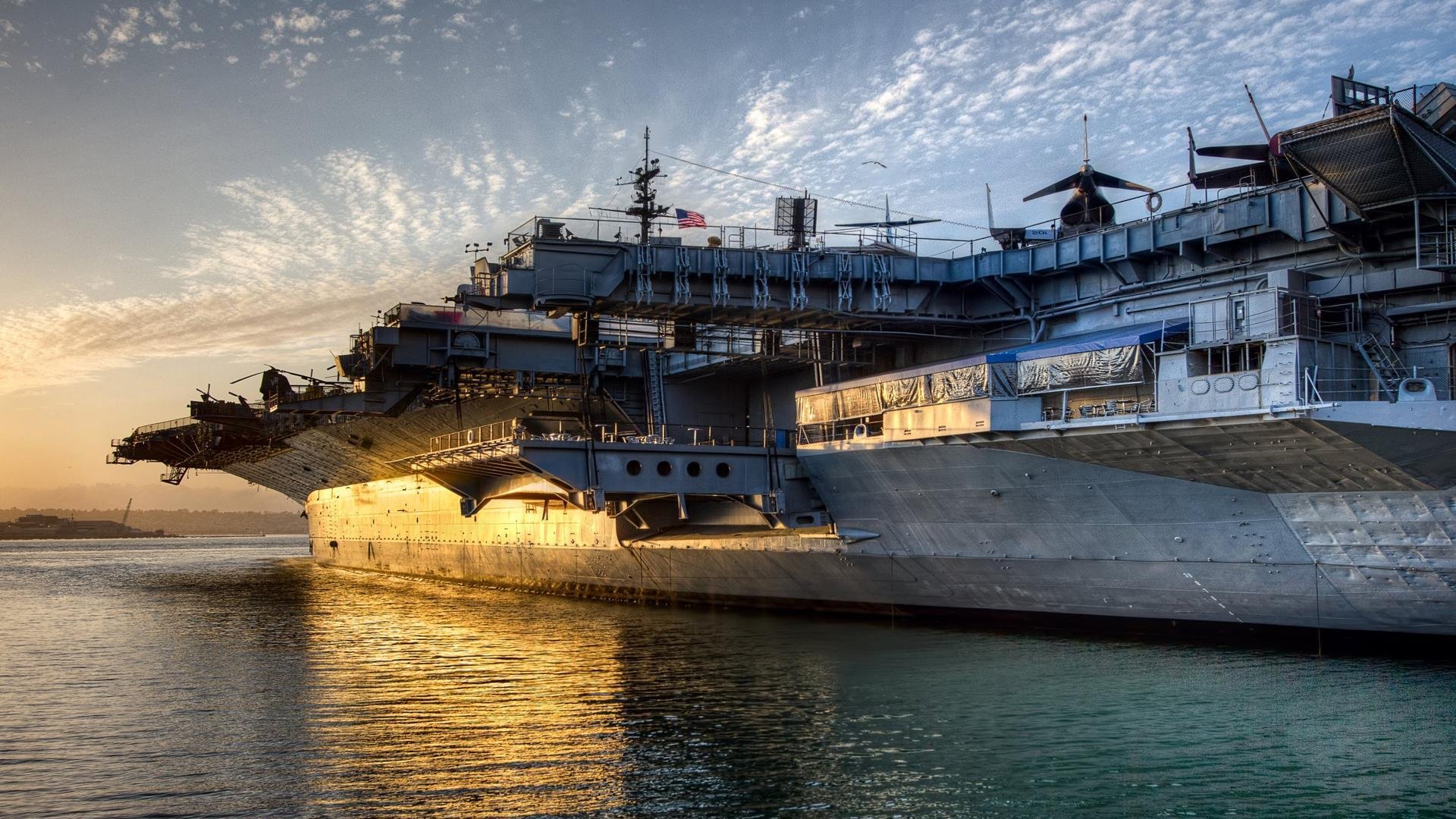 足球场上的两极之美,乌拉圭的精密齿轮与阿拉巴的魔法瞬间