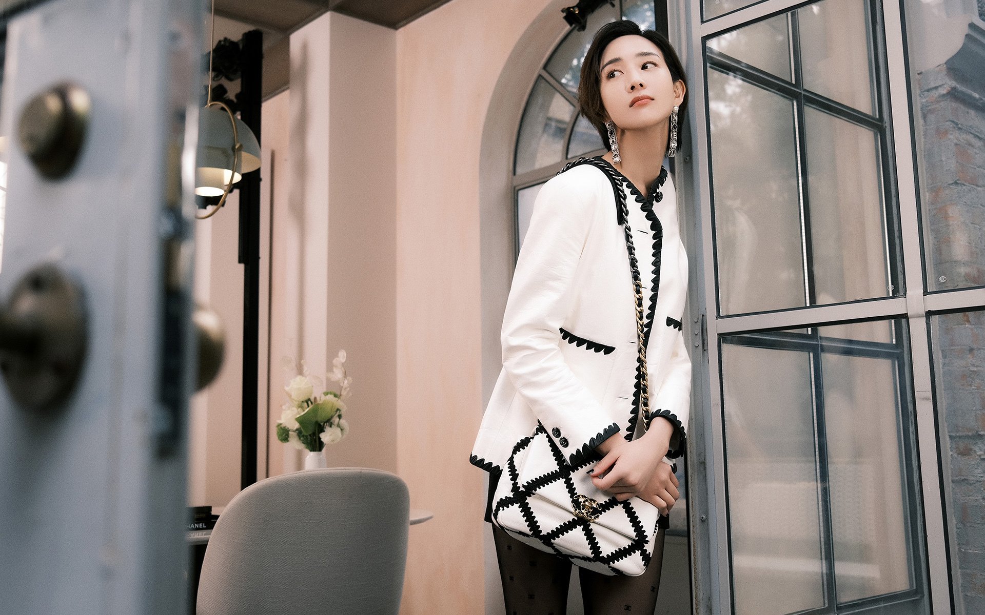 从碾压到被绝杀，2026世界杯B组惊天反转，阿联酋狂胜瑞典后遭凯恩致命一击